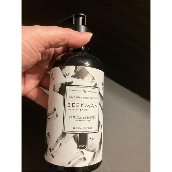 Beekman Goat Milk Hand Lotion Vanilla Absolute - Picture 2 of 4